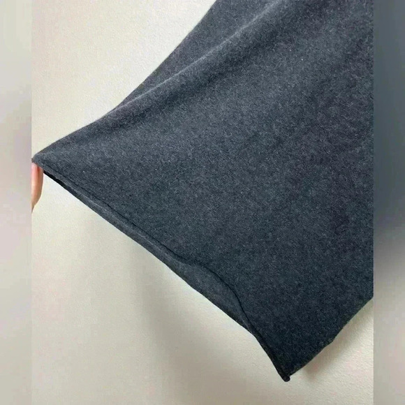 JARBO Women's Small V-Neck Sweater Tank Knit Silk Cashmere Charcoal Grey Minimal - Picture 8 of 13